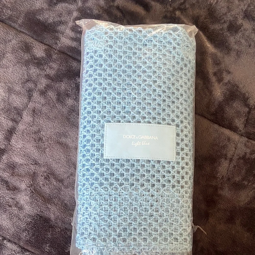 Dolce & Gabbana Sky Blue Crochet Tote - Picture 7 of 9